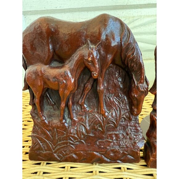 Vintage 60's Syroco Pressed Wood Equestrian Horse & Colt Bookends - Picture 2 of 11